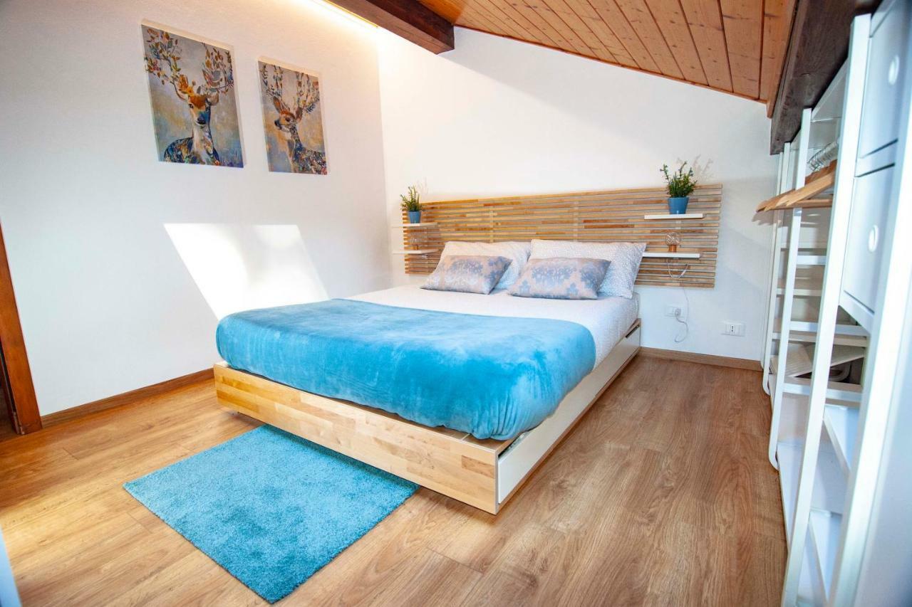 La Mansarda di Emma Apartment Pinzolo Bagian luar foto